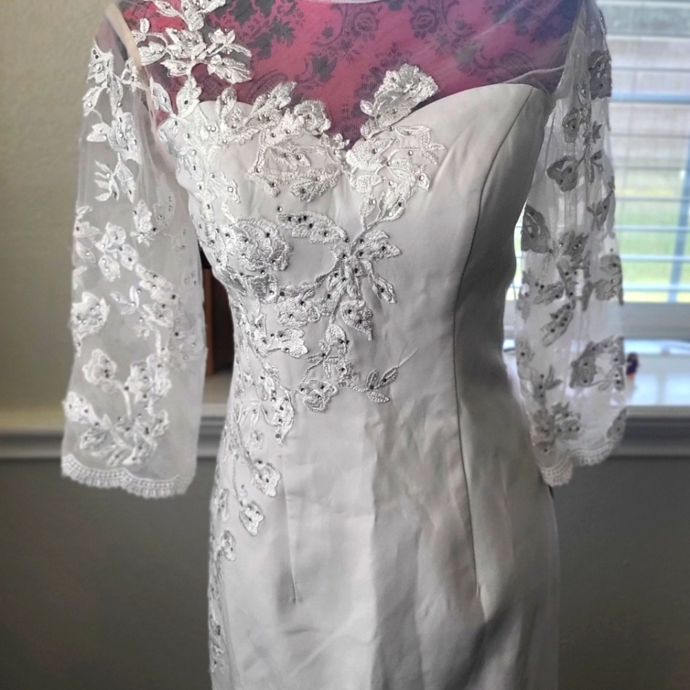 White lace and diamond TS Couture wedding dress size 6